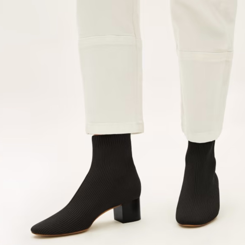 Everlane Black Ribbed Sock Booties
